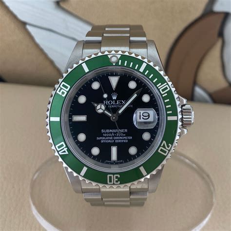 prezzo di rolex submariner ghiera verde|rolex submariner verde.